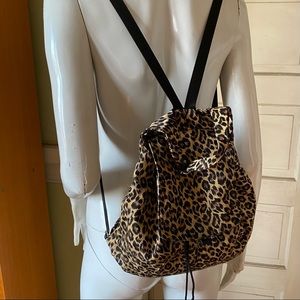 Heckathorn leopard backpack